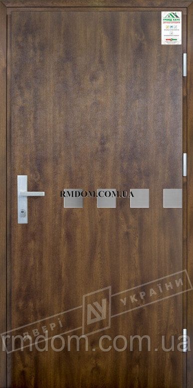 Вхідні двері ТМ Двері України серія GRAND HOUSE 73 mm захисна ручка на планці модель № 10
